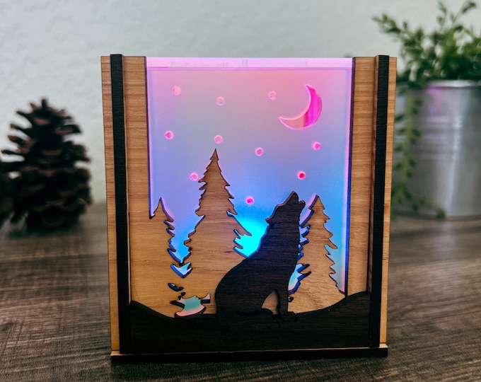 Featured listing image: Wolf Lamp nightlight - color changing decorative desktop lamp