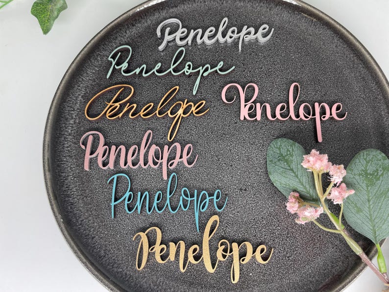 Noms de marque-place en bois pour mariage : décoration de table personnalisée image 2