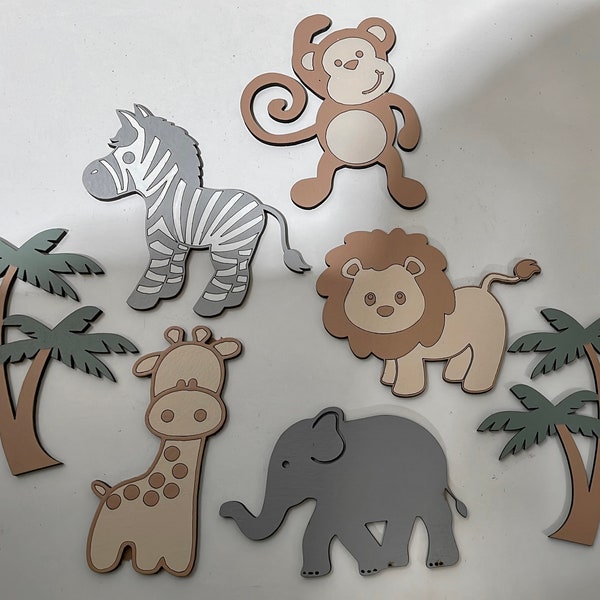 Bemalte pastellfarbene Safari-Dschungeltiere aus Holz – Spielzeugkistenformen, bemalte Figuren, Kinderzimmer