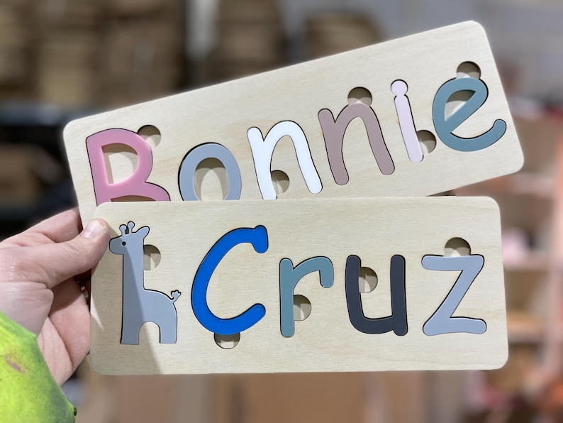 Rompecabezas de madera personalizado con nombre: letras acrílicas no tóxicas, juguete educativo imagen 2