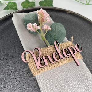 Wooden table cards settings - Wedding place name decor