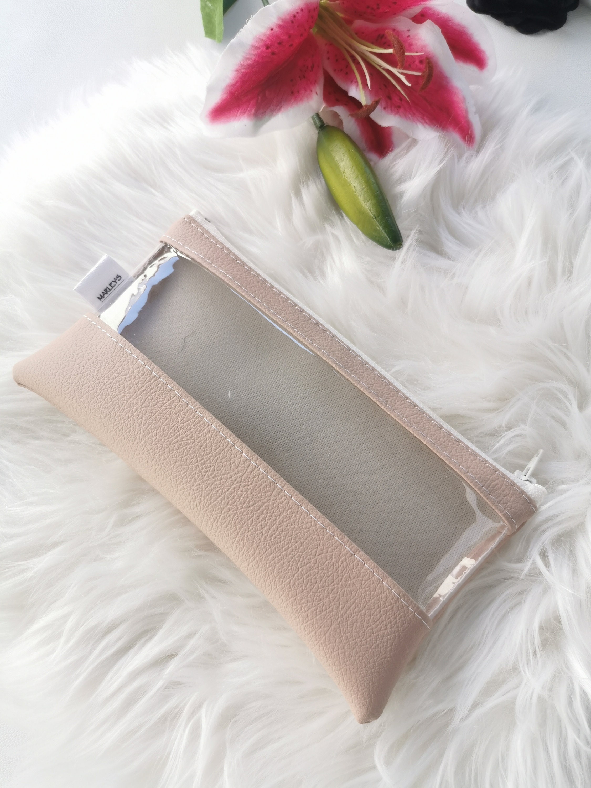 Face Mask Storage Case Holder, Face Mask Keeper, Face Mask Pouch