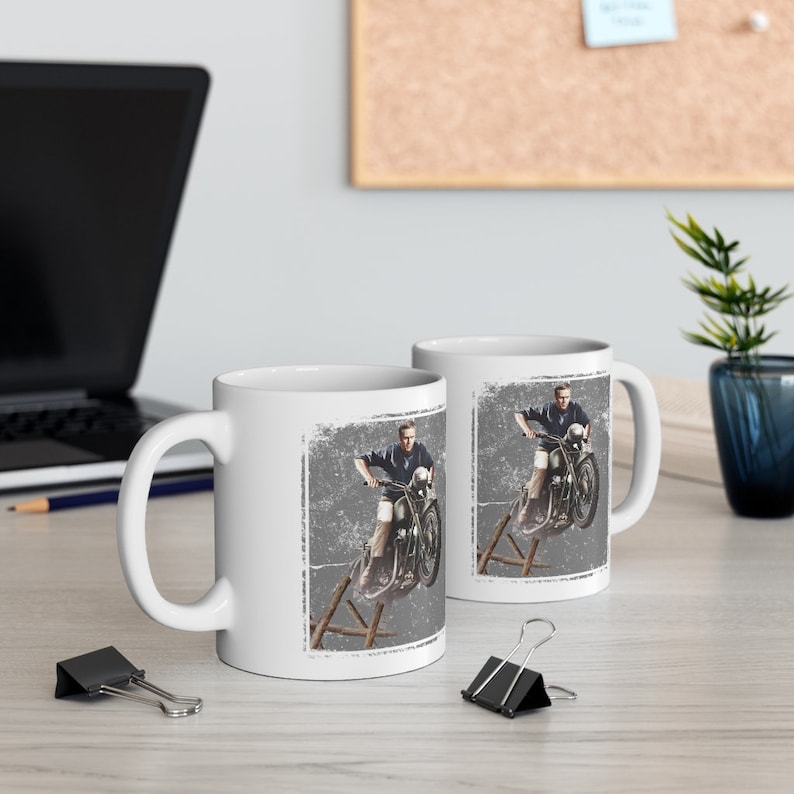 Steve McQueen The Great Escape Triumph Motorcycle Ceramic Coffee Mug 11oz, Printed in USA zdjęcie 5