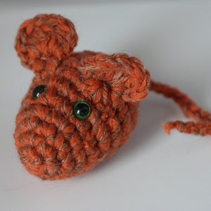 Cat Toy Mouse With Catnip, Catnip Toys, 100% wool in and out, Pet toys, Mice for Cats, Gift for Cat, Pet Supplies, Rat cat toy - brown/green
