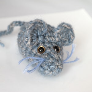 Cat Toy Mouse With Catnip, Catnip Toys, 100% wool in and out, Pet toys, Mice for Cats, Gift for Cat, Pet Supplies, Rat cat toy - blue/brown