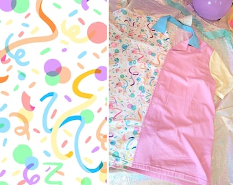 Botón hacia abajo Circus Bear Clowncore - Pastel