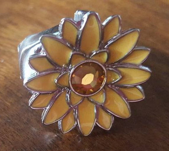 Ring Yellow Flower Chrysanthemum  Size 8  Adjusta… - image 1