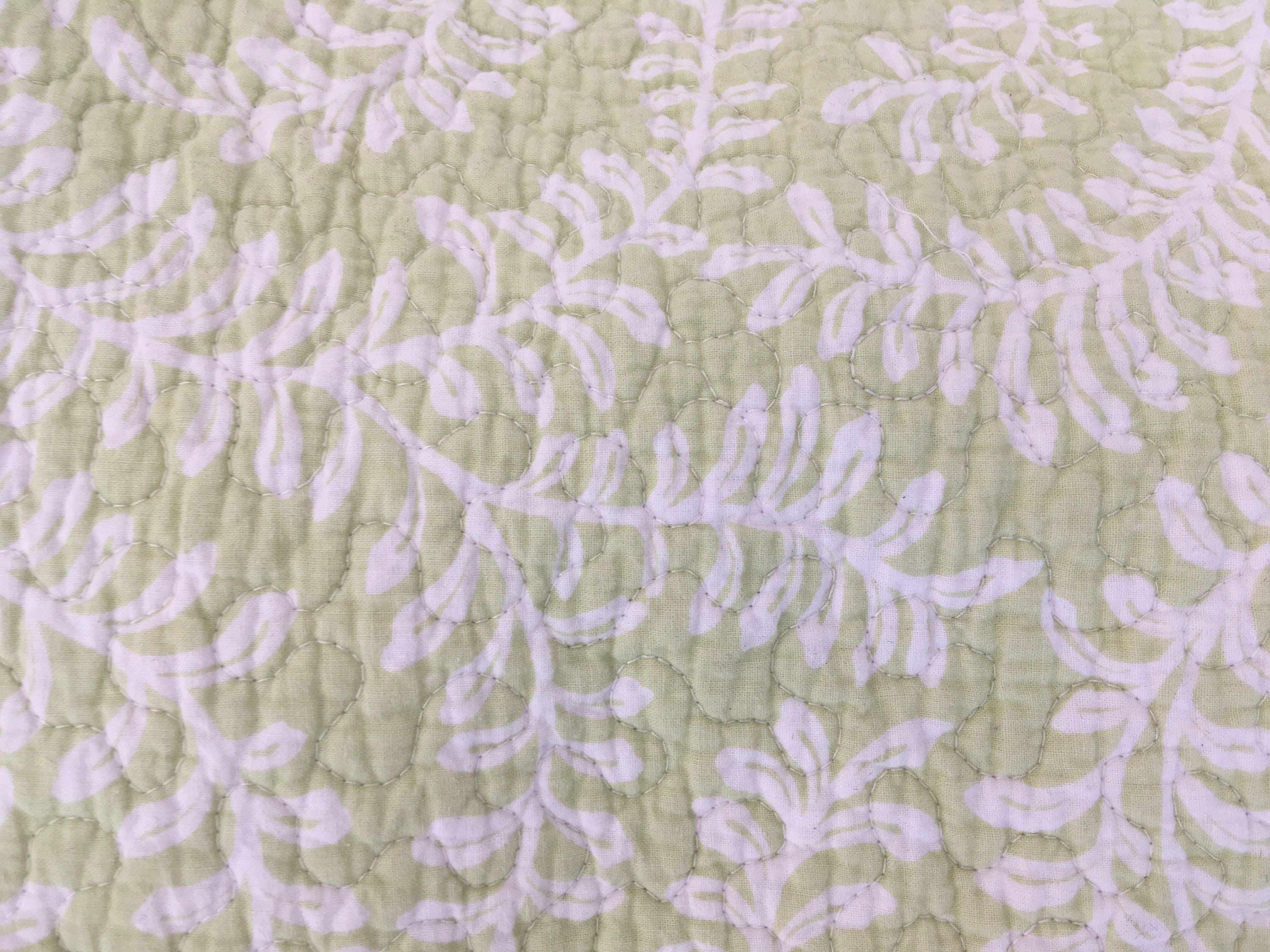 Quilt King 86 by 93 Inches Green White Fern Pattern Reversible Etsy