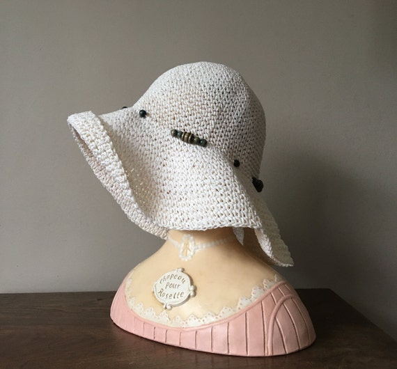 White Straw Hat Floppy Sun Hat Brimmed String Bow - image 1