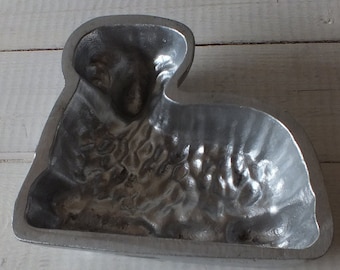 Old Backing Mold - Kitchen Cake Mold - Metal Form Kitchen - Mold Cast Iron - Cooking Gift Mold - Lamb Form - Vintage 1930s