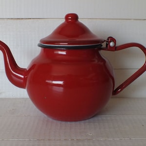 Vintage Red Enamel Tea Kettle -  Country Farmhouse Kitchen - Shabby Chic Decor - Enamel Teapot - Mid Century Vintage 1960s