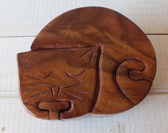 Wooden Box Cat Puzzle  - Secret Handcrafted Wooden Puzzle Box - Hand Carving Box - Wooden Box - Puzzle Box