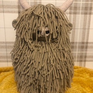 Highland Cow Knitted Pattern