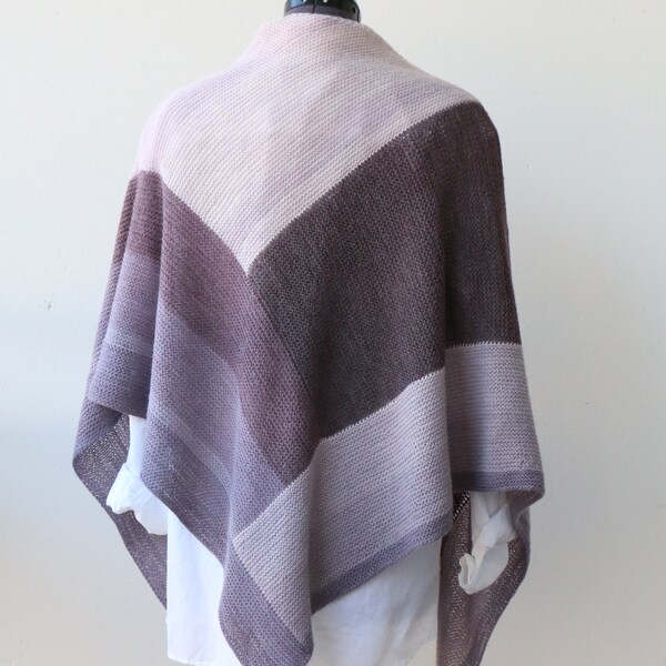 Sciarpa viola/lavanda/lilla, scialle di lana lavorato a mano, sciarpa di lana per donne, scialle femminile, sciarpa a triangolo a maglia, Regalo per lei, Regalo donne
