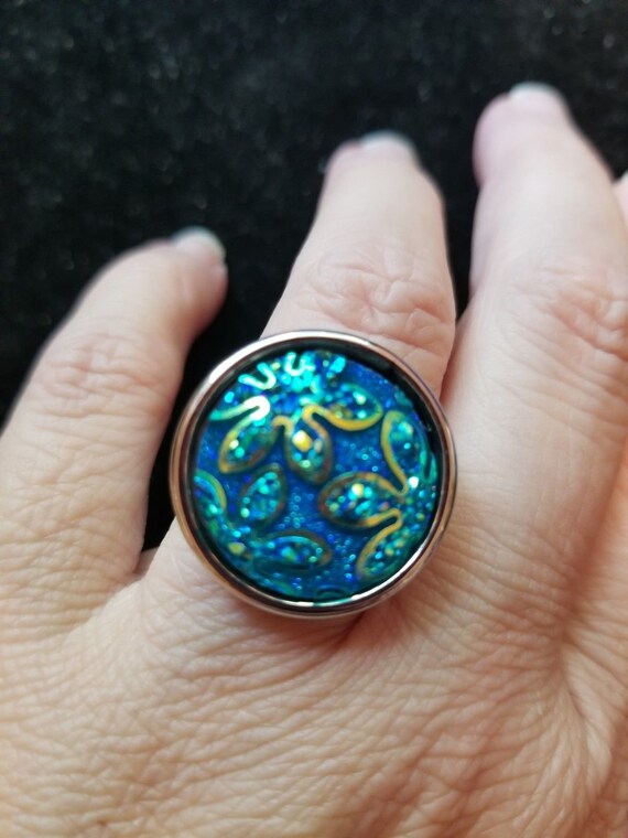 Costume Jewelry Adj Statement Ring Teal Blue/Green AB Shimmer resin cabochon