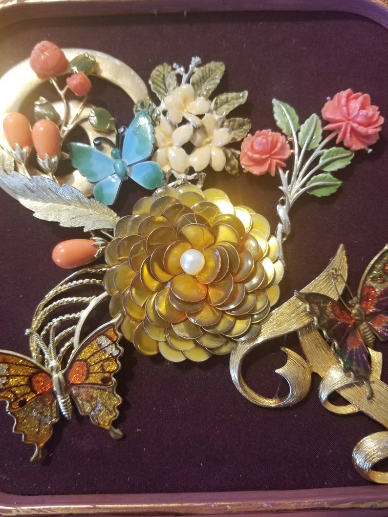 Framed jewelry art Floral