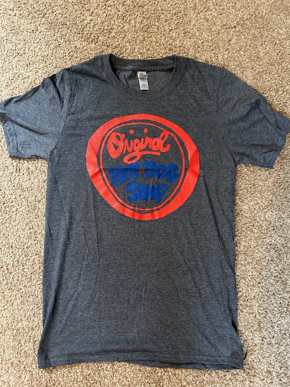 Men’s Original Hot Dog Shop Shirt Pittsburgh Landmark Oakland Vintage Retro University of Pitt Panthers Historic Restaurant 1980’s Football