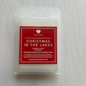 Christmas in the Lakes Wax Melts* Coconut Wax* Perfect gift* Cinnamon, orange, clove* The Lake District gift