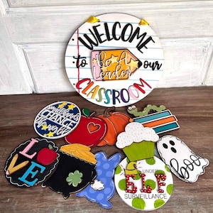 Teacher interchangeable sign, Teacher Appreciation Gift, Teacher Gift, Unique Teacher Gift, Classroom Decoration, Personalized Teacher gift