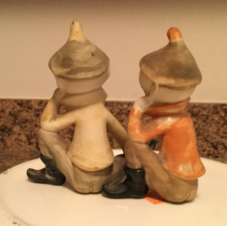 Vintage Holland Mold Elf figurines set of 2 sitting pixie