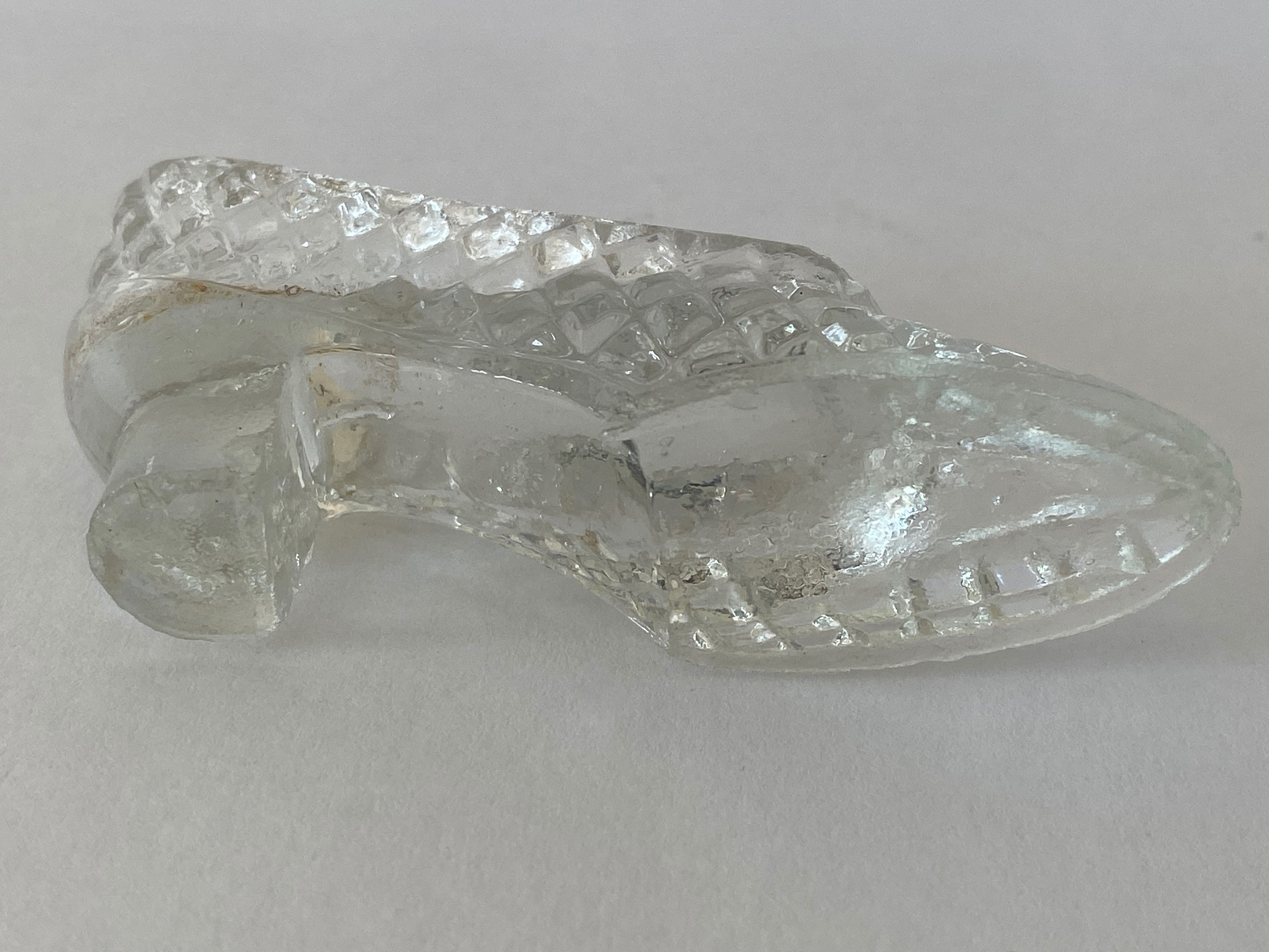 Crystal Glass Shoe With Diamond Pattern - Etsy