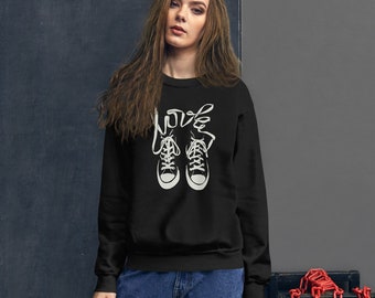 Retro Converse Style Hi-Tops Diseño con cordones Deletreando LOVE Vintage Tennis Shoes Sneakers High Tops Unisex Unisex Sweatshirt