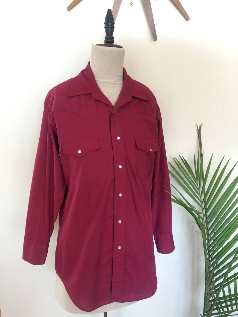 70s Western Shirt Burgundy Red Cotton Pearl Snaps Sheplers 1632