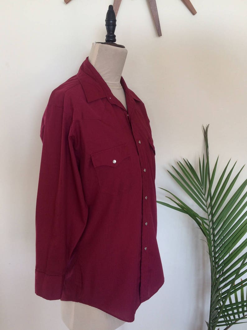 70s Western Shirt Burgundy Red Cotton Pearl Snaps Sheplers 1632