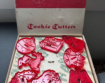 Vintage 1950’s-60’s Educational Bakery Homecraft-(8) Red Christmas Cookie Cutters. Made by companies in the USA.