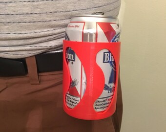 Funda de cerveza (curvy), Trabajo desde casa WFH, Regalo para novio, Esposo Regalo de cerveza, Amante de la cerveza, Regalos para papá, Regalo padrinos impresos en 3D
