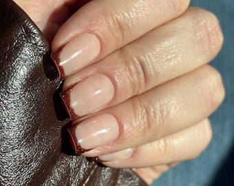 French Tip Acrylic Press-on Nails, Flexible, Neutral, Brown Sparkle Cat-eye French Tip