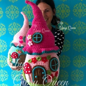 Crochet pattern fairy house doorstop, crochet fairy house, crochet elf house, crochet gnome house, crochet fairytale house,