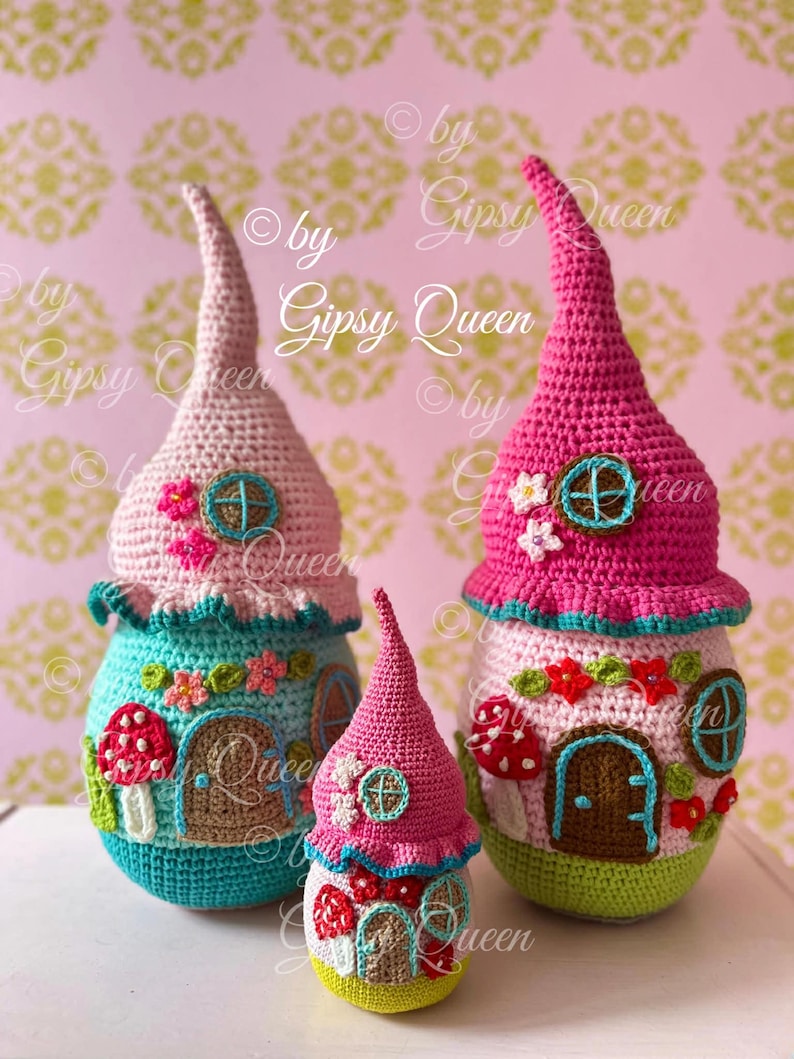 Crochet pattern for a fairy house doorstop – enchanting crocheted house, decorative house, crochet fairy house, crochet doorstop, children's room decor image 2