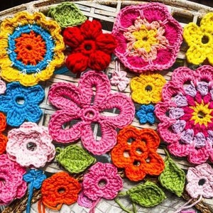 Crochet pattern My Favorite Flowers (German + English) PDF format