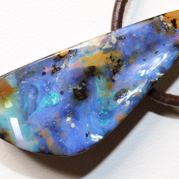 49,9ct Australischer Boulder Opal Anhänger mit Video