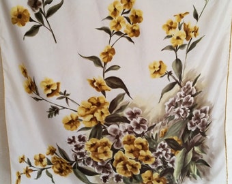 1940s CLASSIC COTTAGE CORE Vintage Silk Scarf from France of dreamy wild flowers in gold and white with moss green leaves.