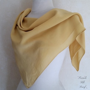 French ALL SEASON ELEGANCE Vintage Silk Scarf in mustard color. A gorgeous year round sustainable staple for a capsule wardrobe.