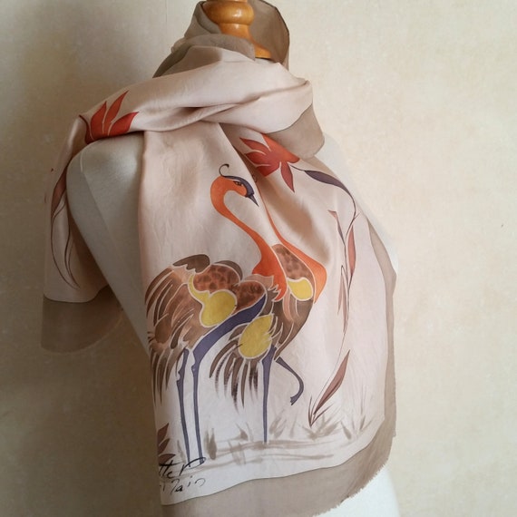 Anjlina Scarf✨❤️‍🔥 Very unique and special peice🌟🥰 Ask  Very unique scarf display picture 1