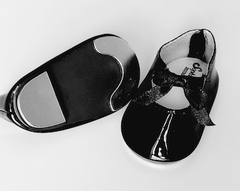 Tap shoes, black, silver toe & heel plates, patent leather, elastic top strap with bow, dance, fits 18&quot; American Girl or similar size dolls