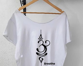 Atmen Sie Symbol aus der Schulter Baumwolle T-Shirt