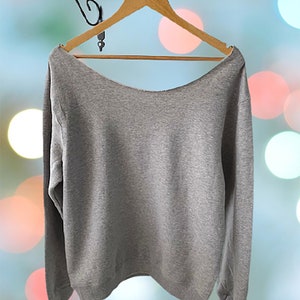 Oversized off the shoulder sweatshirt online