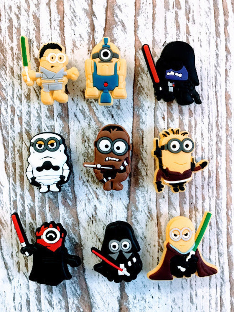 Shoes. Silicone Pendants 6- Pcs Minions Charms