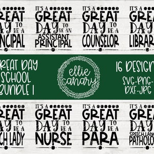 Puede incluir: Un conjunto de 16 diseños imprimibles para el personal escolar. Los diseños presentan el texto "Es un gran día para ser un..." seguido de un puesto diferente del personal escolar, como Director, Consejero, Bibliotecario, Auxiliar de comedor, Enfermera, etc. Los diseños están en texto negro sobre fondo blanco.
