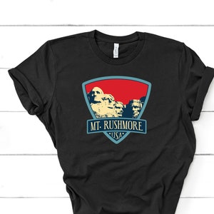 Mt. Rushmore Souvnir Unisex T-Shirt / Traveler Gift Tee