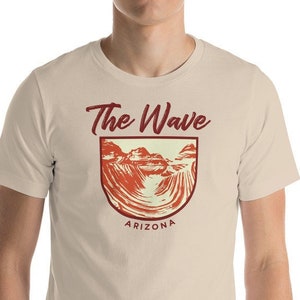 The Wave T-Shirt / Hiker Gift Tee / Grand Staircase Escalante Souvenir