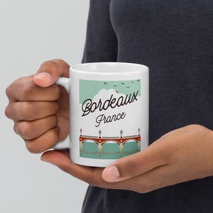Pont de pierre - Bordeaux, France White glossy mug