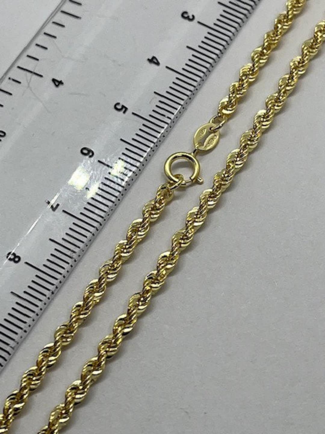 9ct Yellow Gold 2.5mm Rope Chain Necklace, Lengths 16