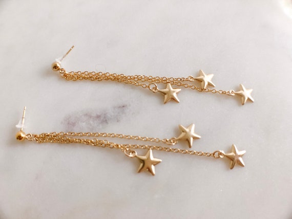 Gold Star Dangle Earrings Gold Filled Chain With Stars Etsy Gold Star Dangle Earrings Gold Filled Chain With Stars Etsy