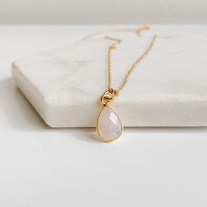 Moonstone Pendant Necklace, Simple Necklace, Dainty Layering Necklace, Gemstone Pendant Necklace, Gold Filled Necklace