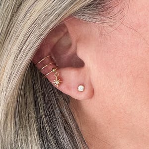 Bijou minimaliste en or 14 carats, brassard triple bande, sans piercing, brassard en or délicat, brassard d'oreille céleste, étoile du nord CZ, bijoux minimalistes